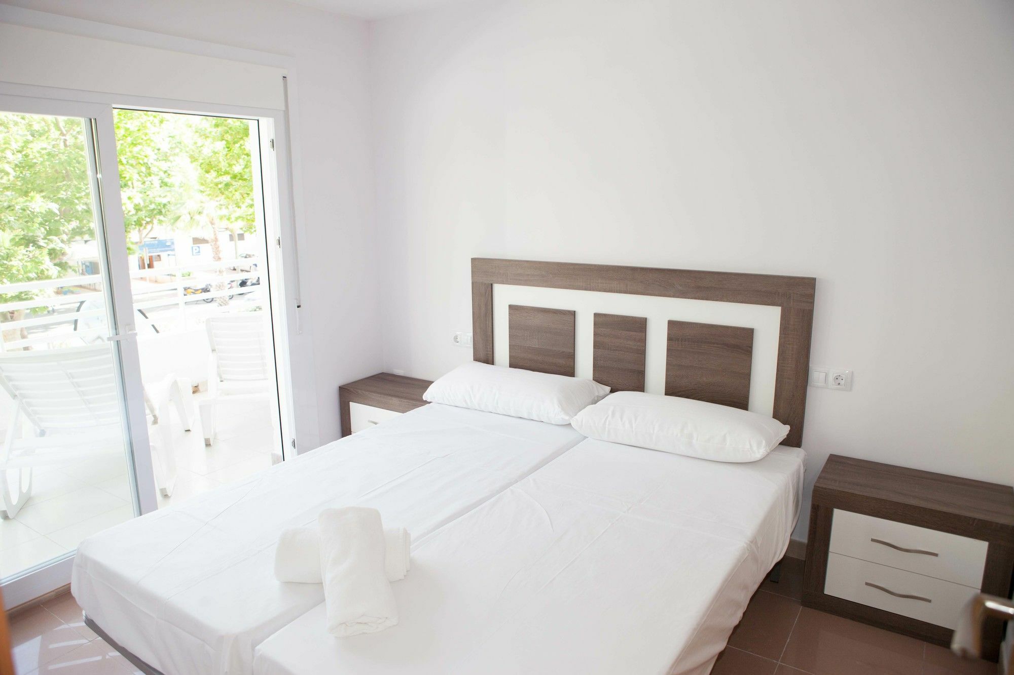 Costa Dorada Apartments Салоу Екстер'єр фото