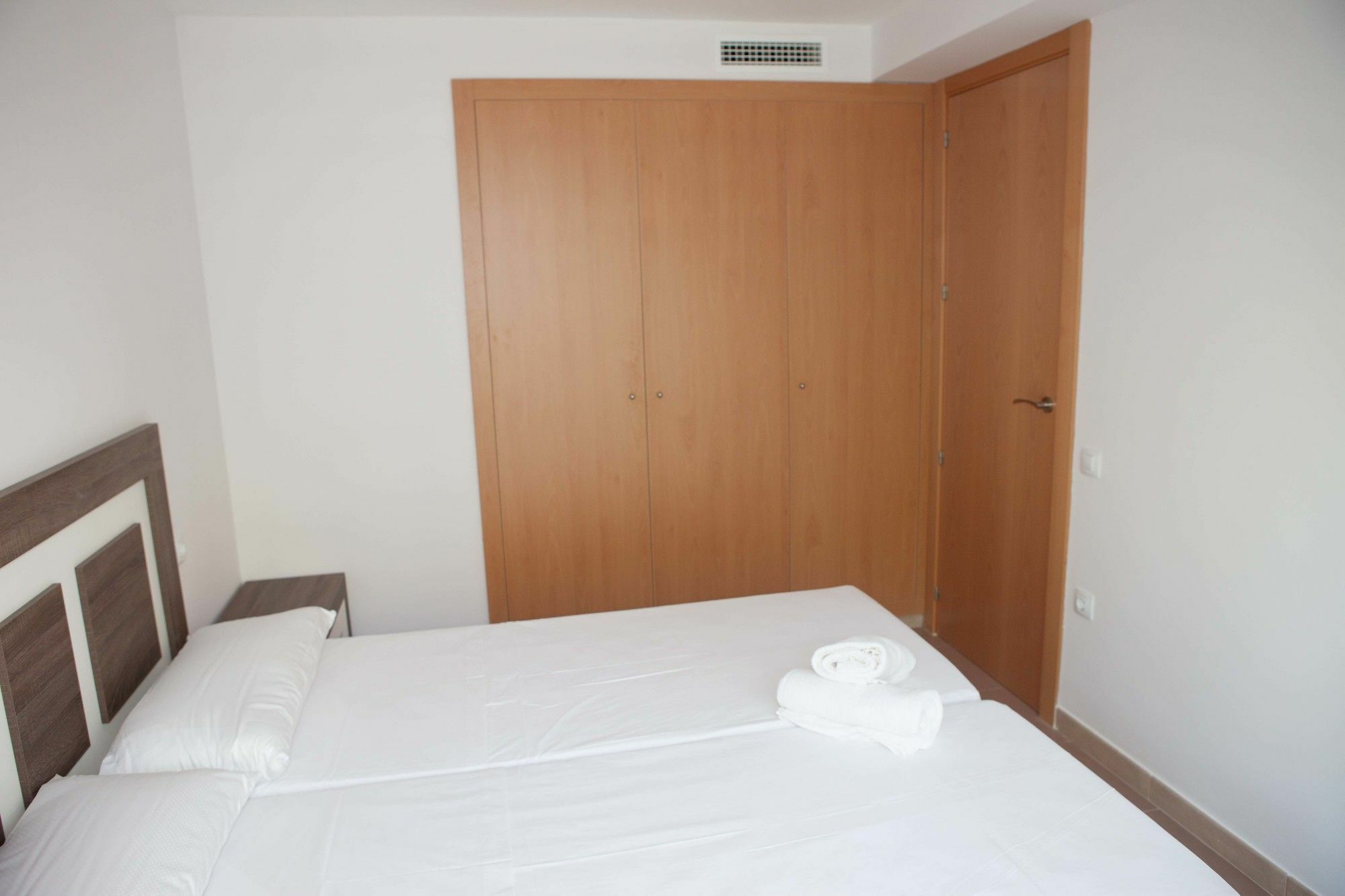 Costa Dorada Apartments Салоу Екстер'єр фото